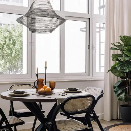 Uere - 1 Bedroom In Avenidas Novas * Лісабон